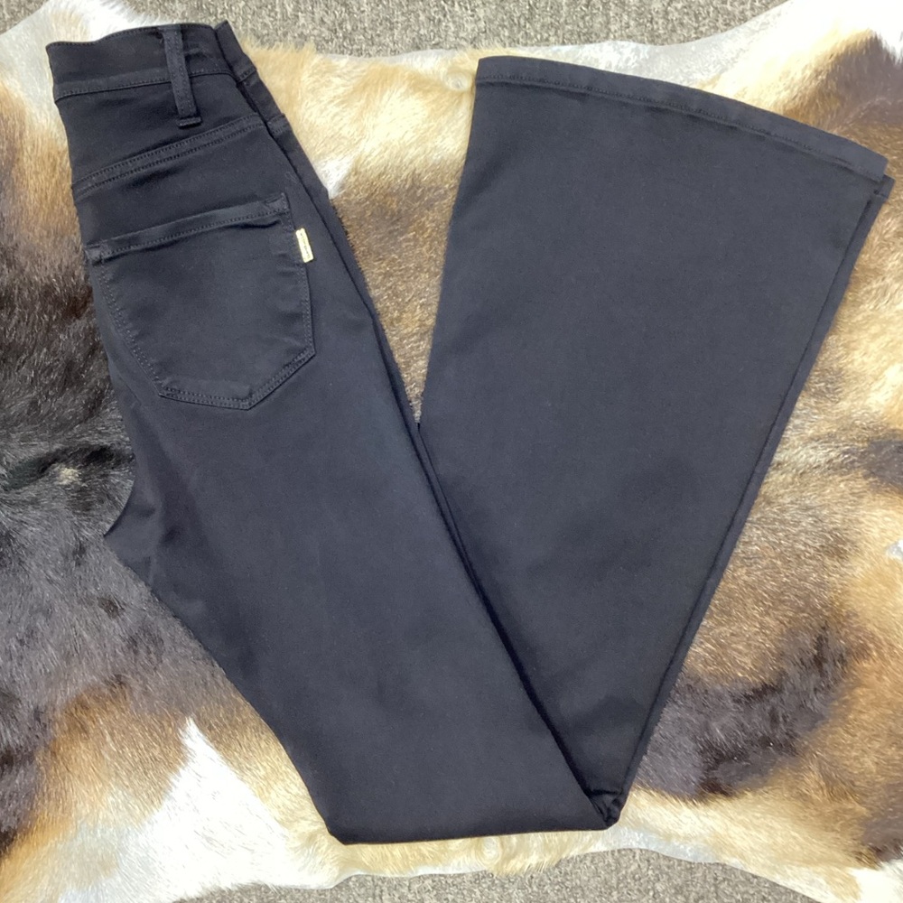 Ladies High Rise Flared Jeans, Black Stretchy